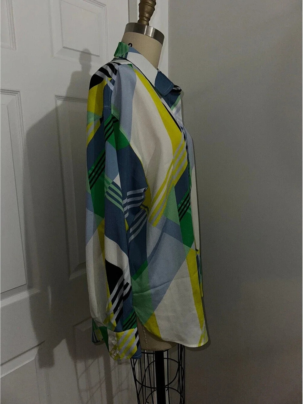 Karl Lagerfeld Paris Multicolor Geometric Button Up L NWT - Picture 6 of 8